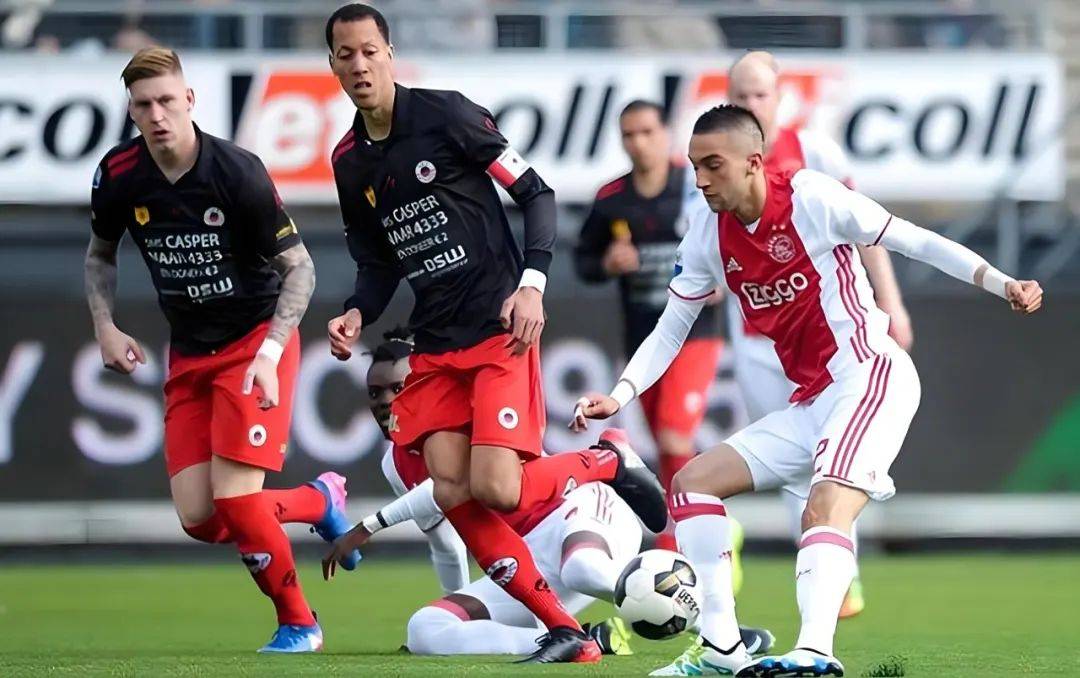 足球中的作 足球中的作