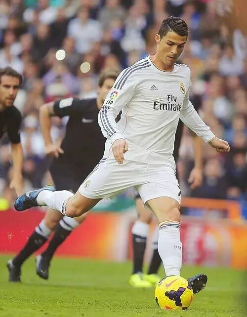 体育美网：中国选手商竣程逆转挺进青少年组四强