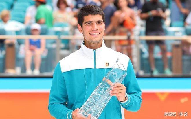 备受期待的 备受期待的